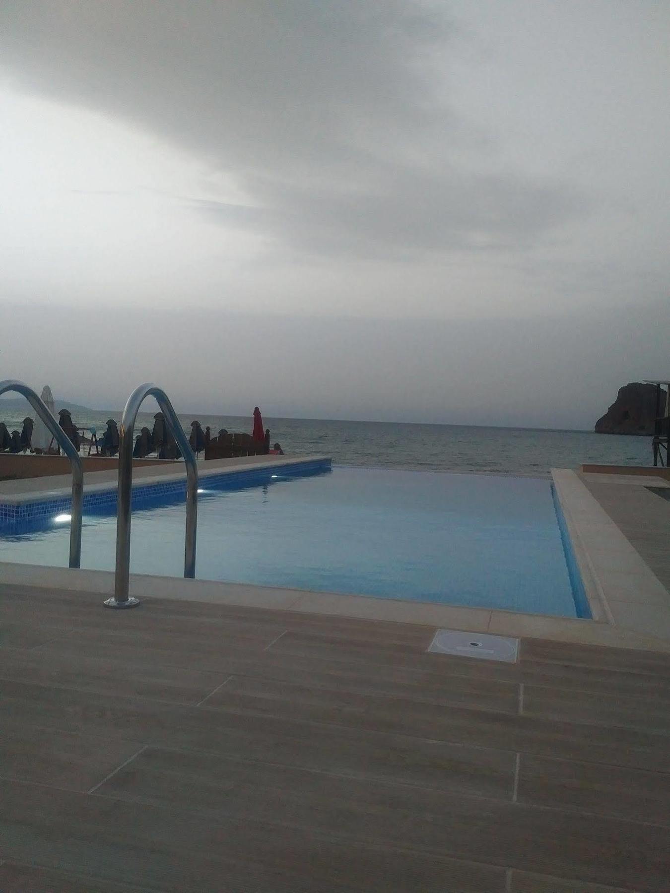 Villa Sea Front Suites, Maisonettes & Apartments Agia Marina (Crete)