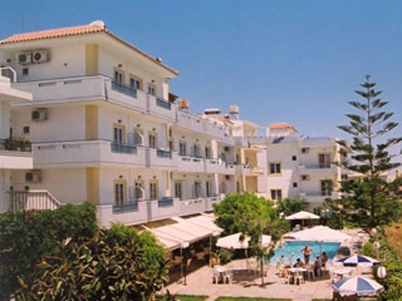 Hotel Marirena 3*