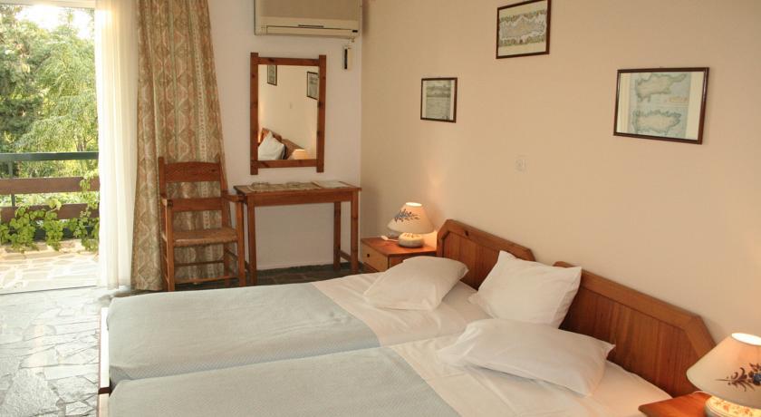 Sunningdale 3* Agia Galini (Crete)