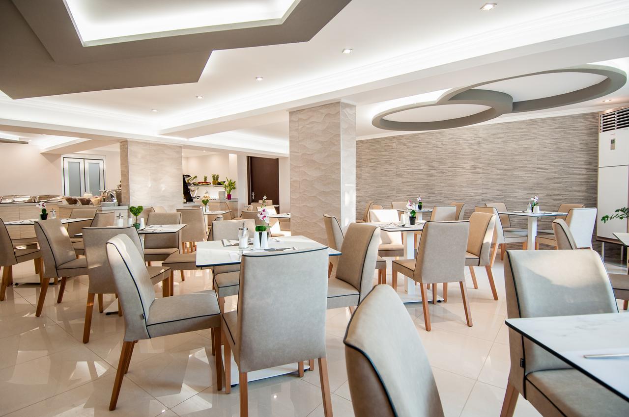 Garden Palace Hotel 4*