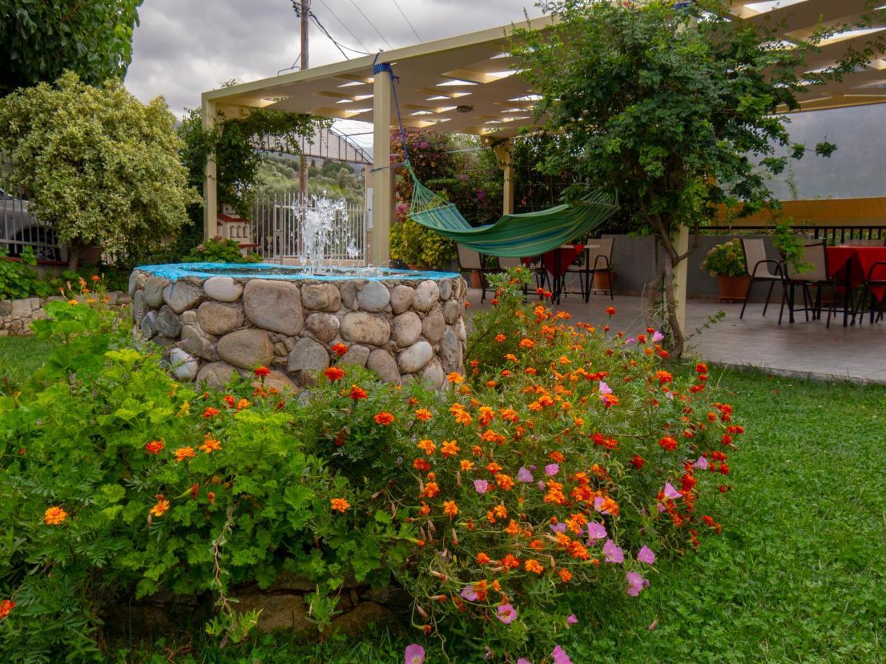 Maria Bed & Breakfast Argiroupolis