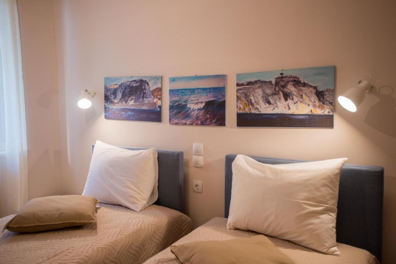 Golden Sun Apartment