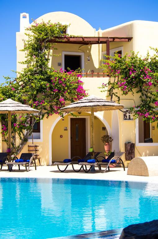 Smaragdi Hotel 3*