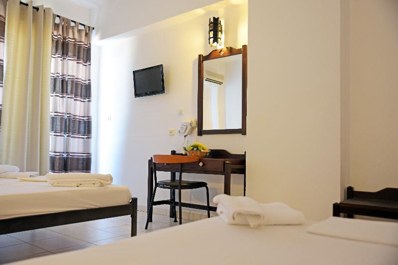 Hillside & Aparthotel