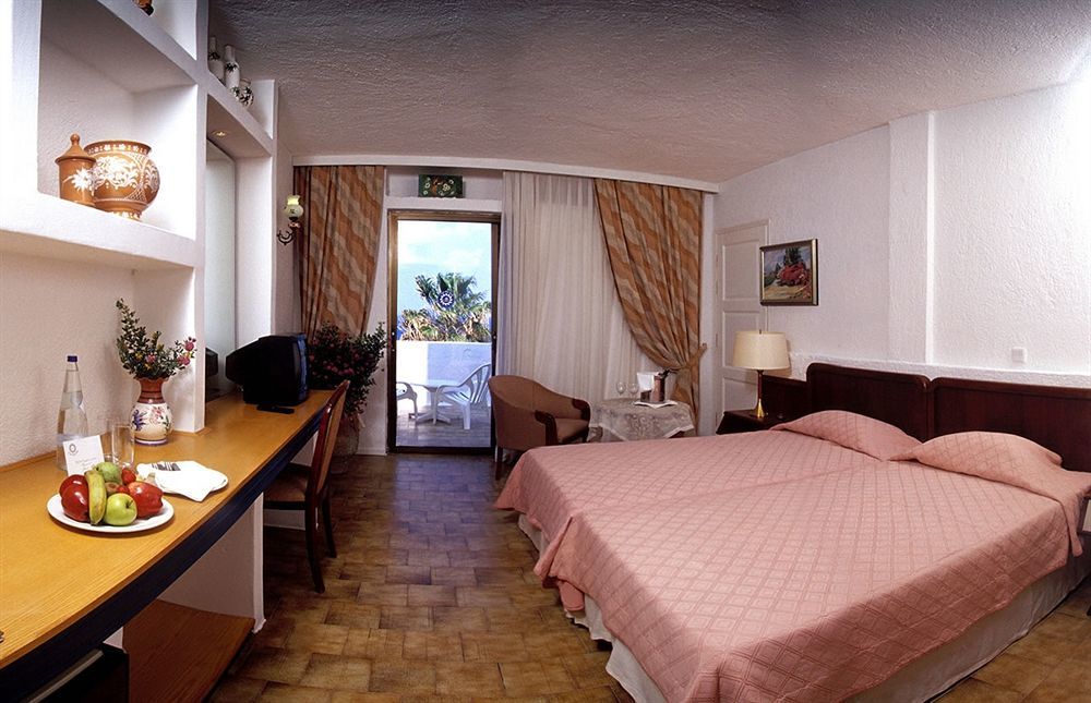 Bay Hotel 5*