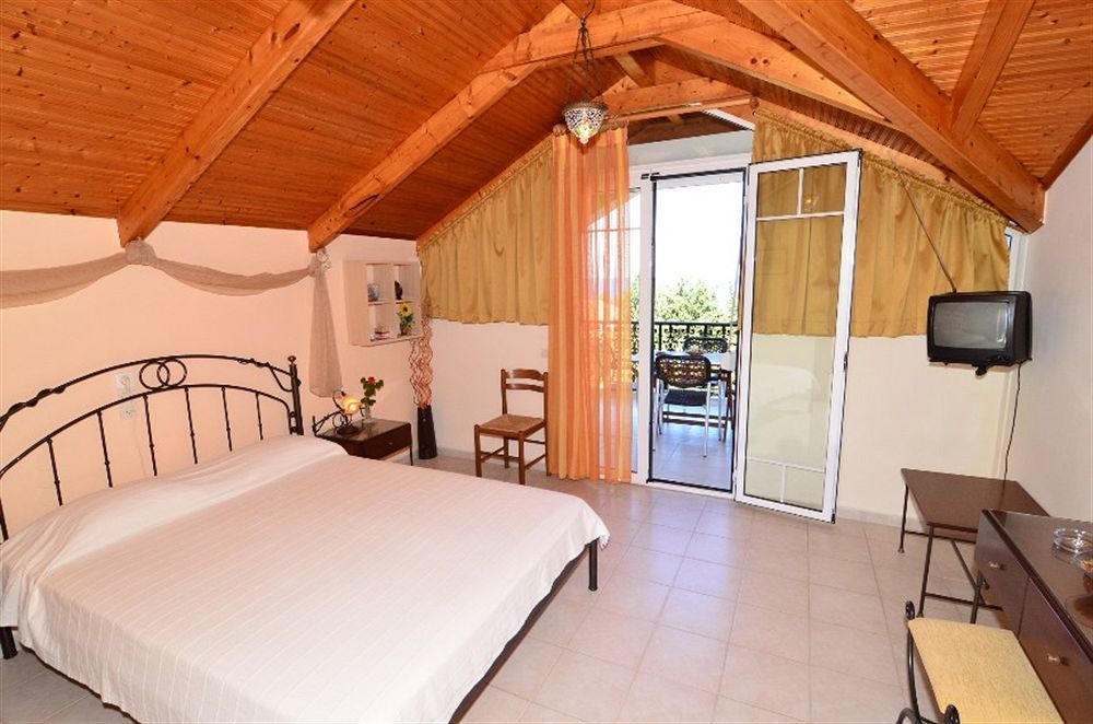 Apartment Panorama Studios & Amoudi