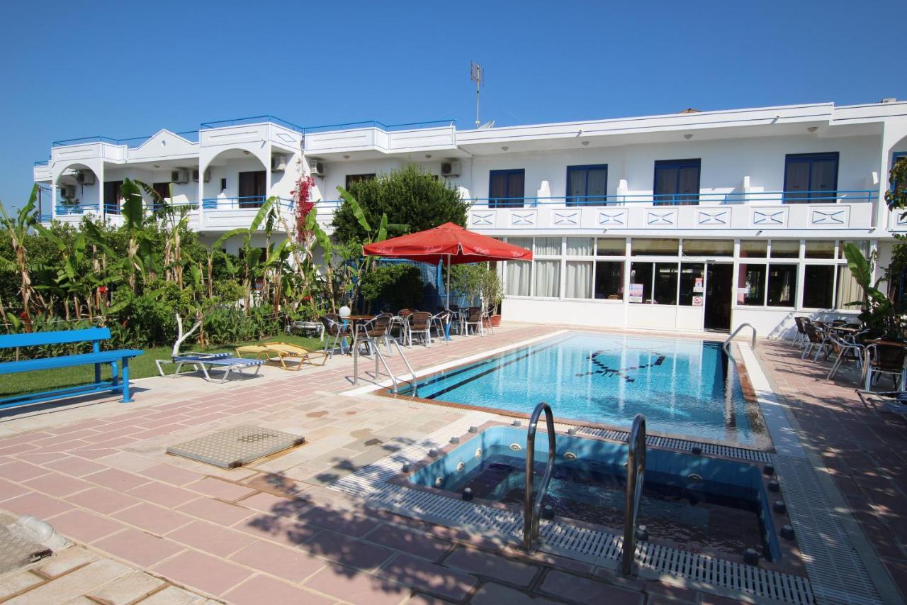 Garden Hotel 2*