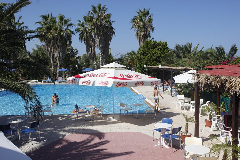 Nina Hotel 3*
