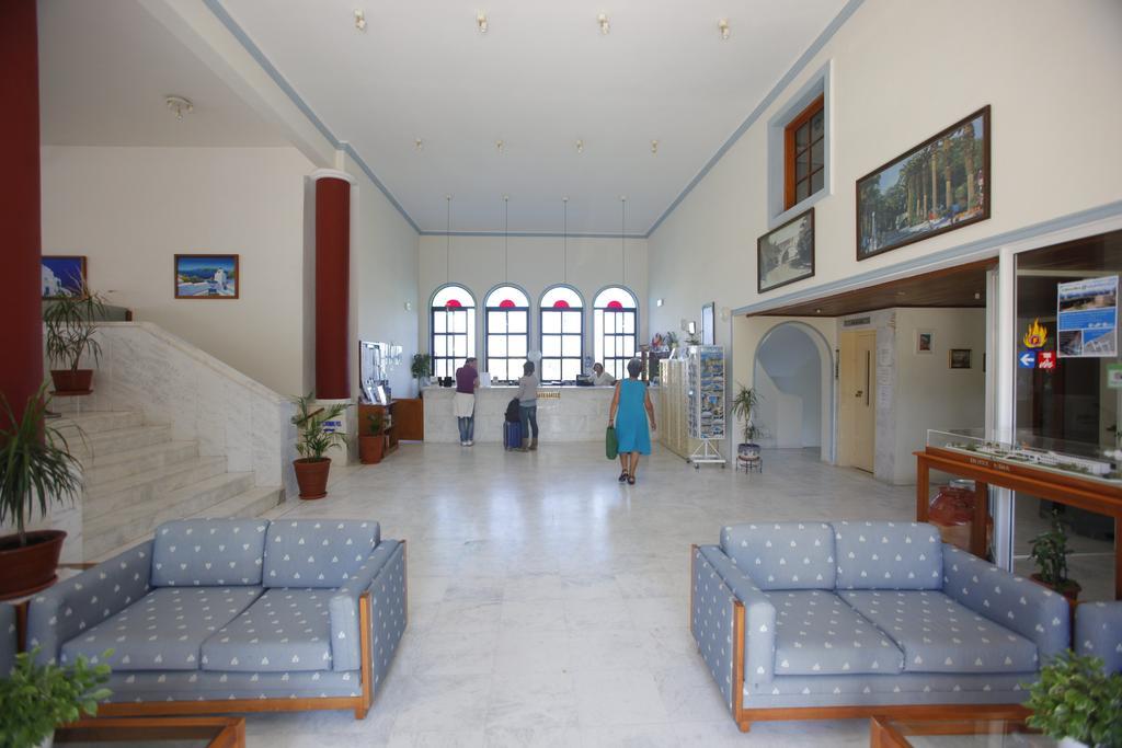 Nina Hotel