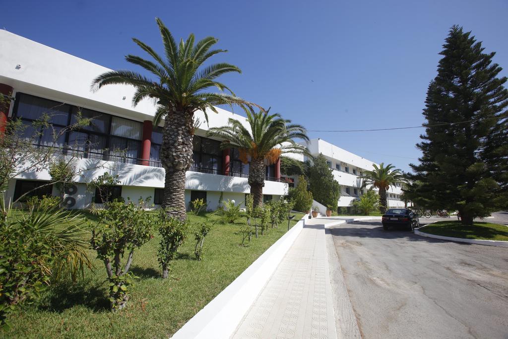 Hotel Nina 3*