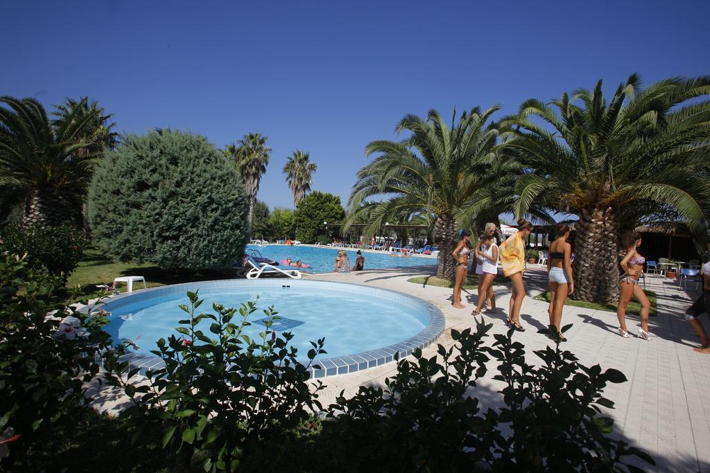 Hotel Nina 3*