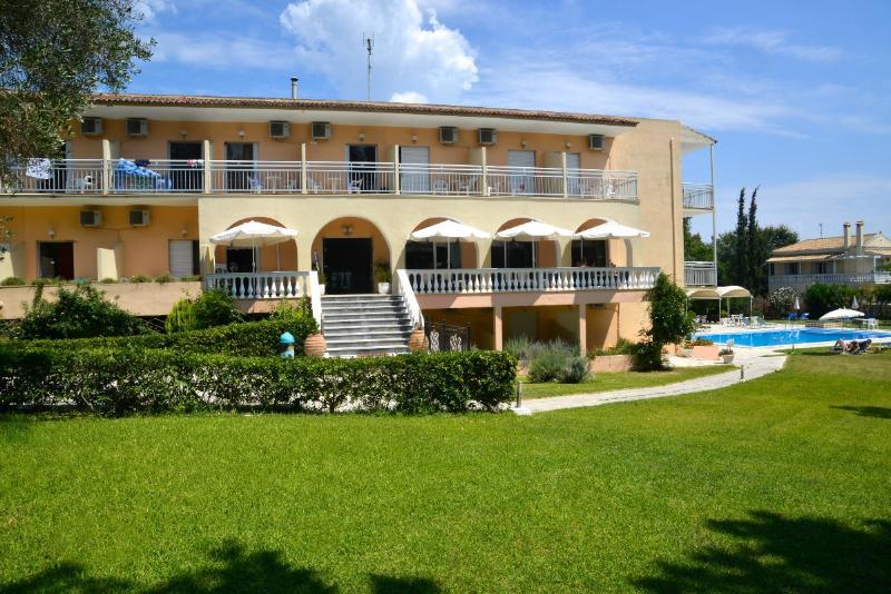 Primavera Hotel Gazatika