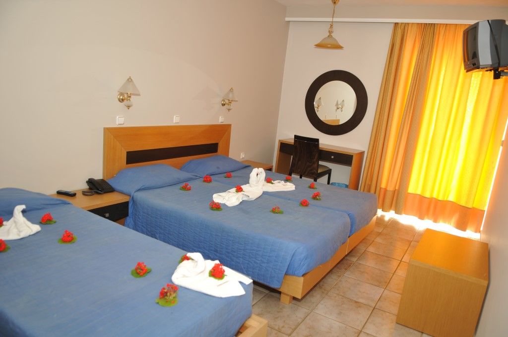 Nefeli Hotel