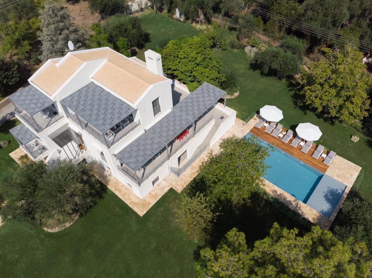 Ren Villa