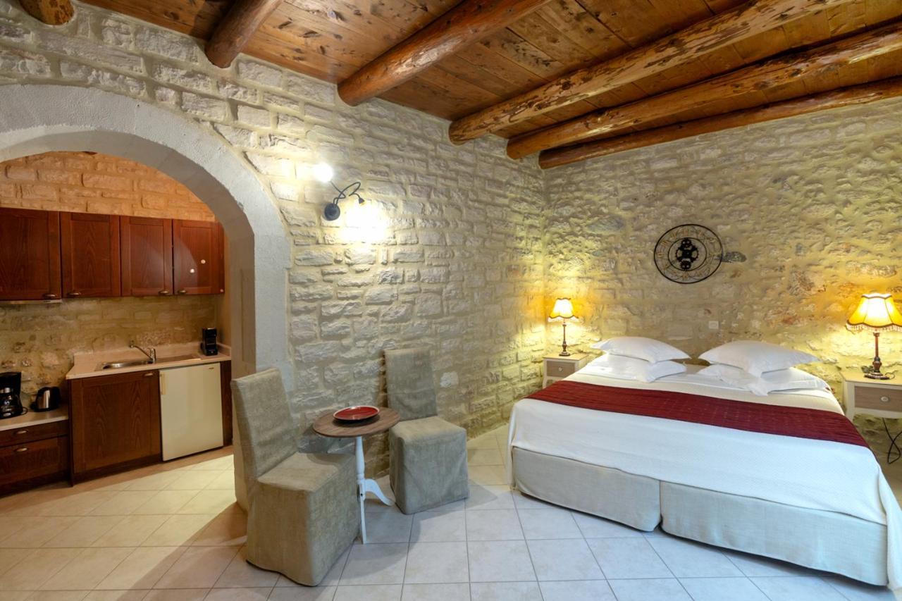 Hotel Casa Moazzo And Rethymno (Crete)