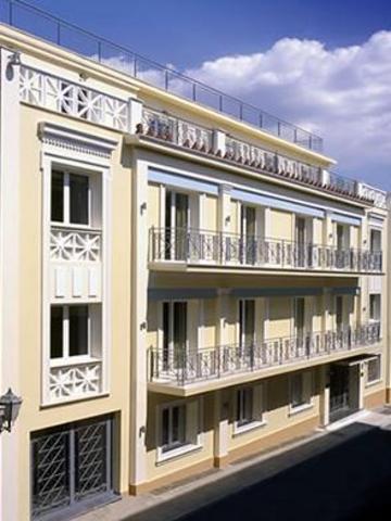 Ava And 4* Athens