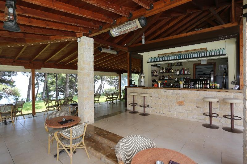 Country Hotel 4*