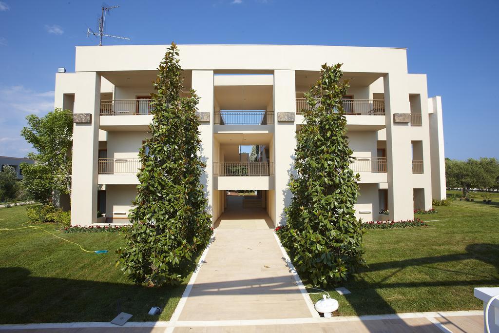 Portes Nea Poteidaia
