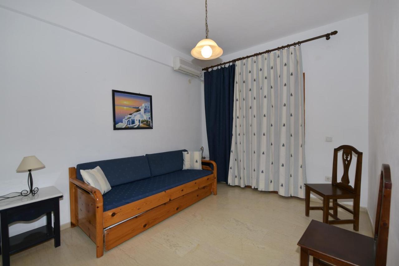 Sunflower 3* Kamari (Santorini)