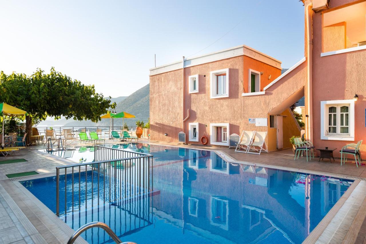 Ormos Atalia Hotel