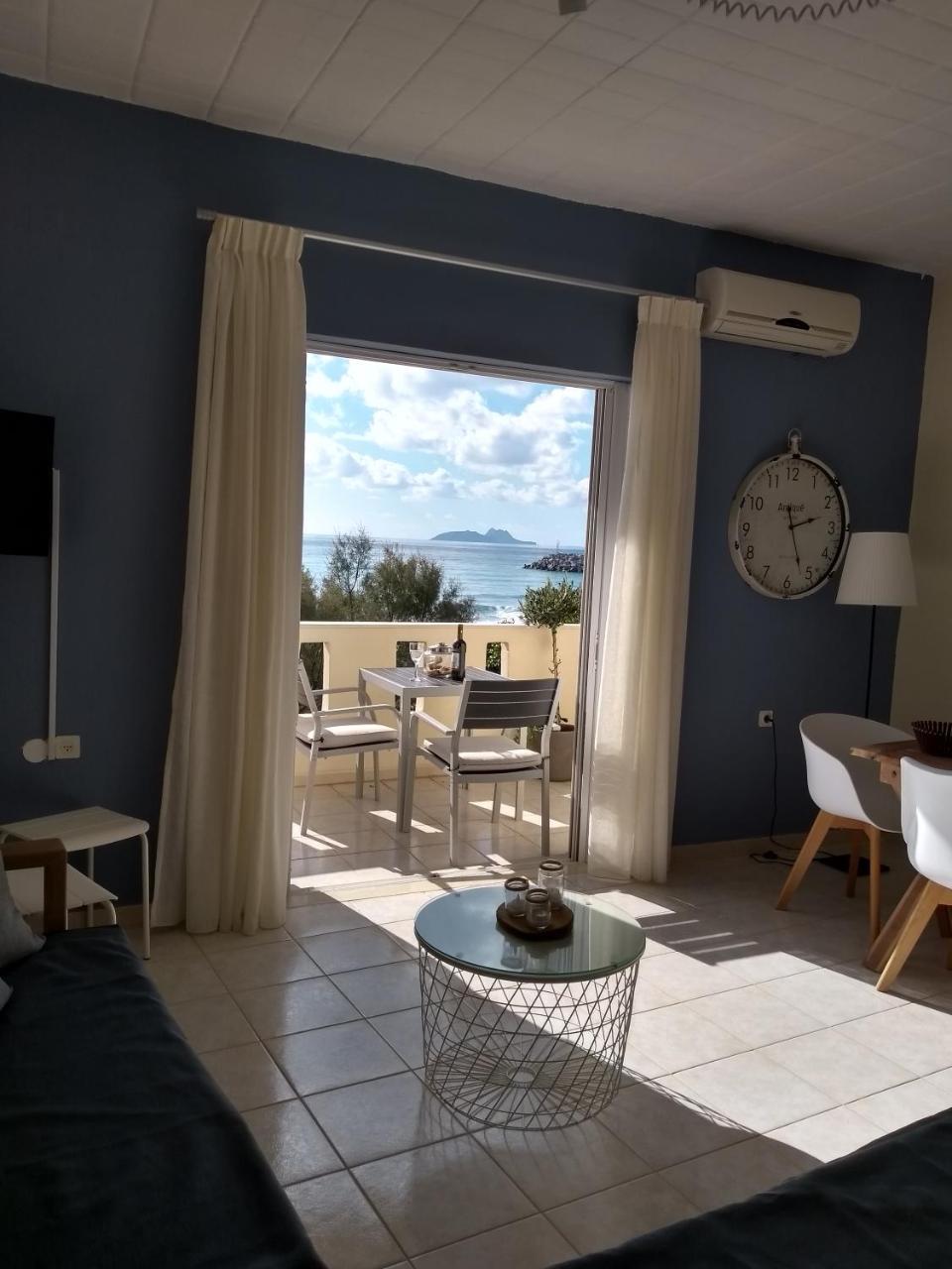 Golden Sun Apartment Kokkinos Pirgos