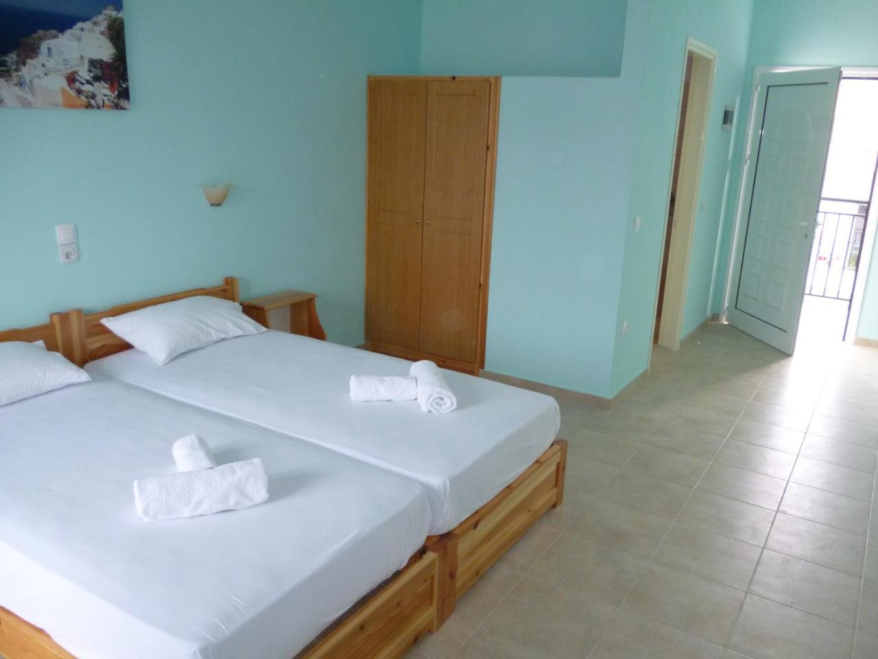 Alexandros Aparthotel