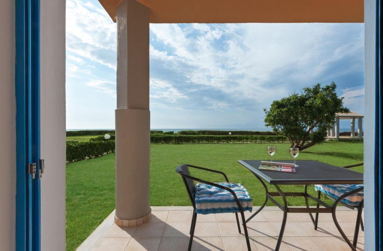 Ammoudia Maisonettes 4*