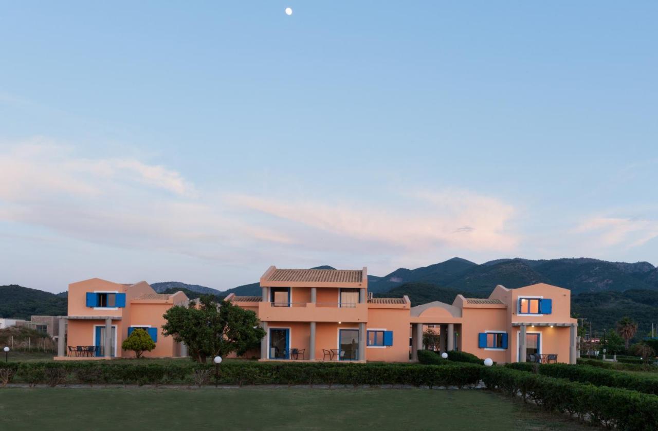 Ammoudia Maisonettes