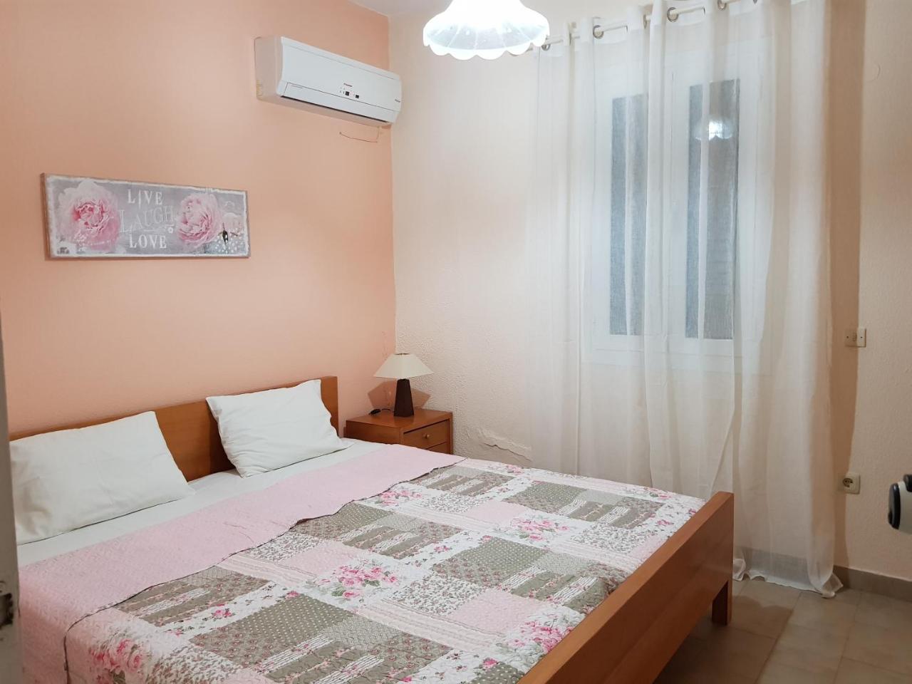 Corfu Menigos Aparthotel