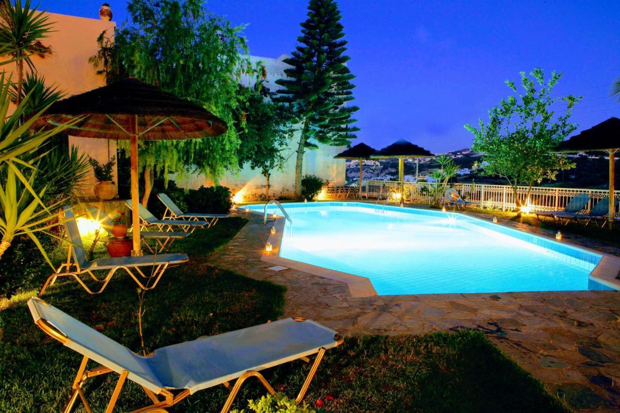 Aquarius Exclusive - Breakfast And Meal Included Aparthotel Heraklion (Crete)