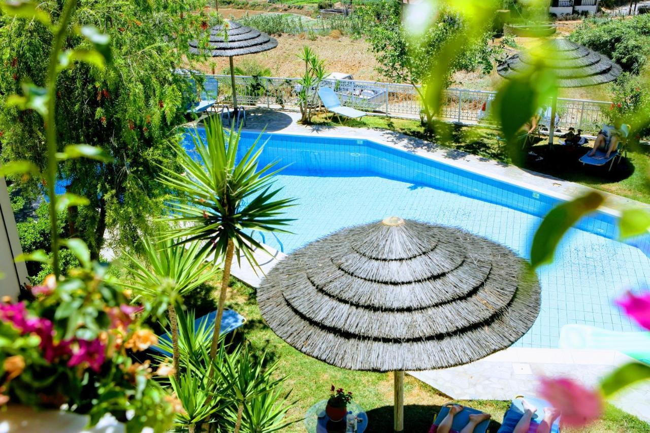 Aquarius Exclusive - Breakfast And Meal Included 3*