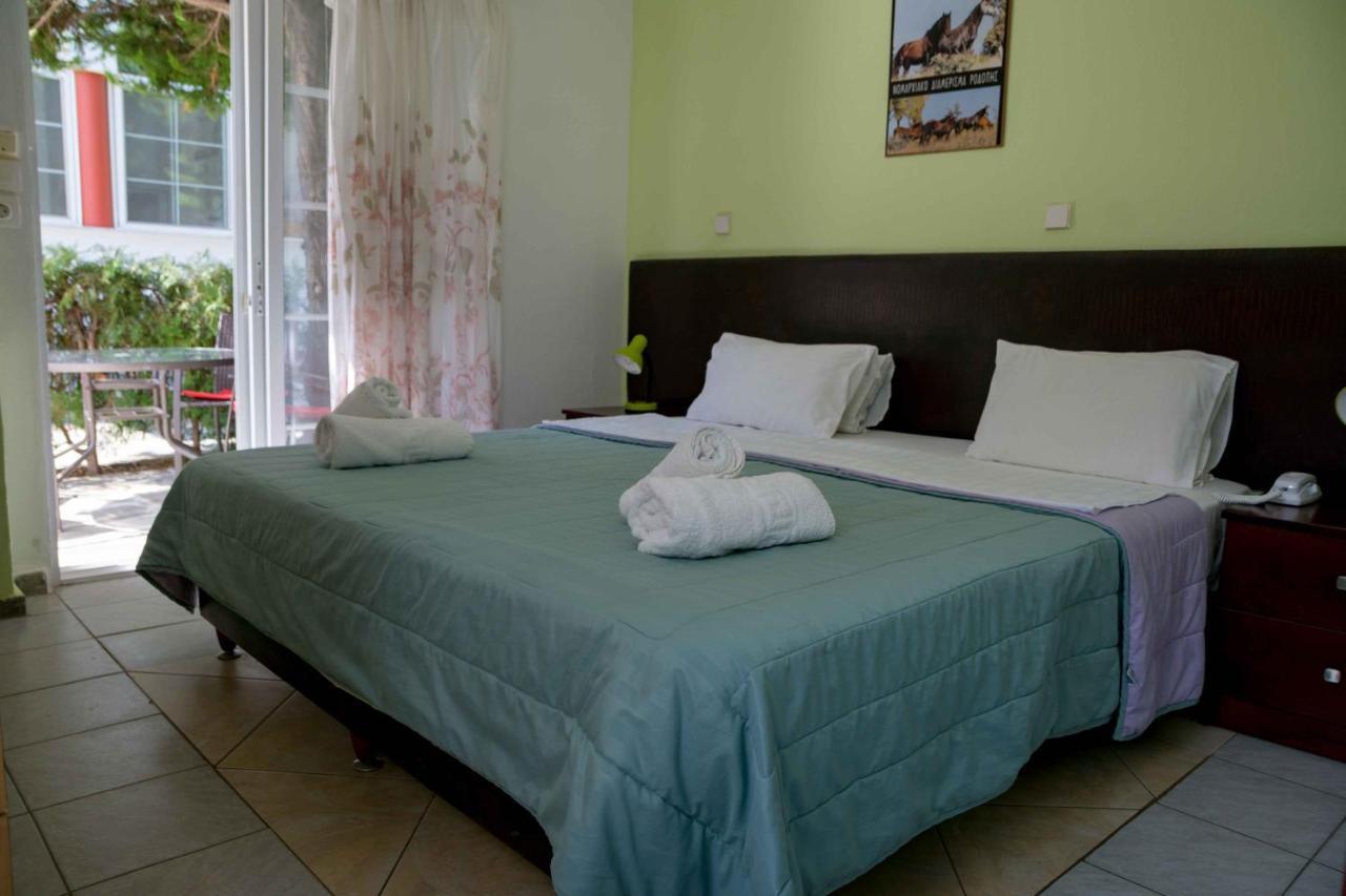 Hotel Melissa Gold Coast 2*