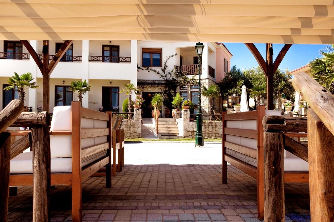 Hotel Paralio 3*