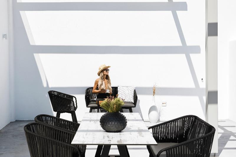 Phos The Boutique Hotel