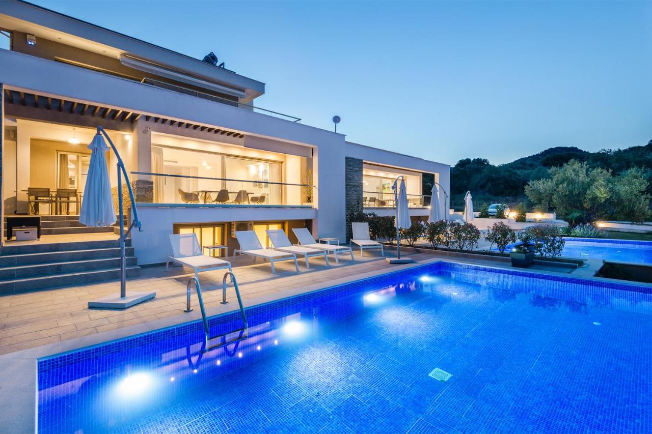 Villa Afisia