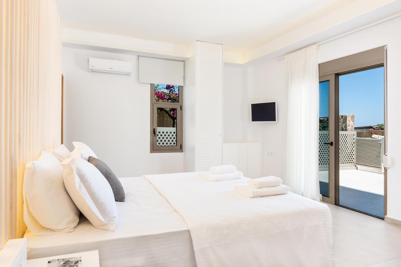 Villa Sea Front Suites, Maisonettes & Apartments Agia Marina (Crete)