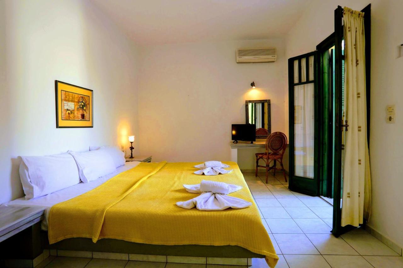 Aquarius Exclusive - Breakfast And Meal Included 3*