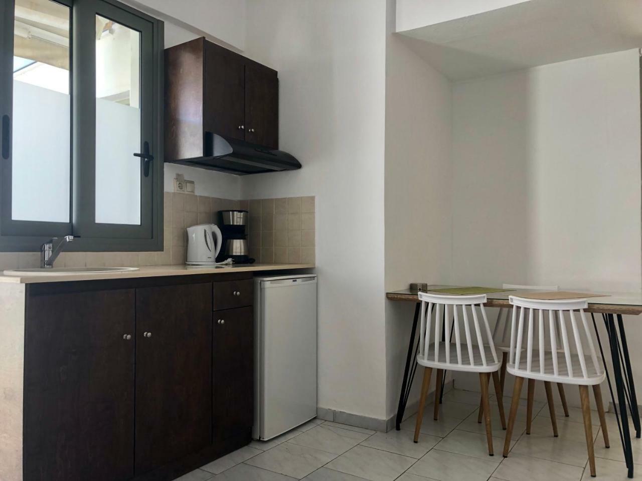 Oleander Apartment *