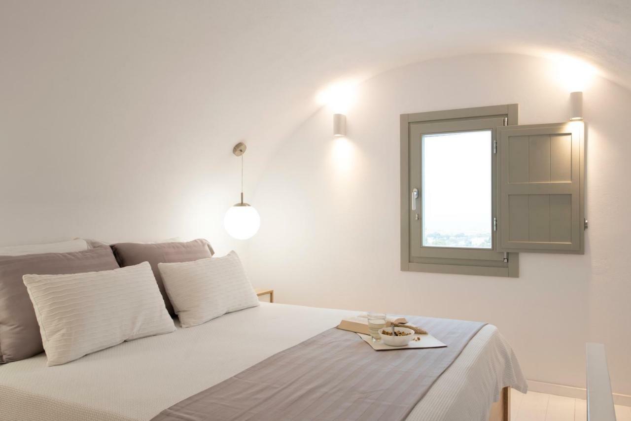 White Orchid Luxury 5* Messaria (Santorini)