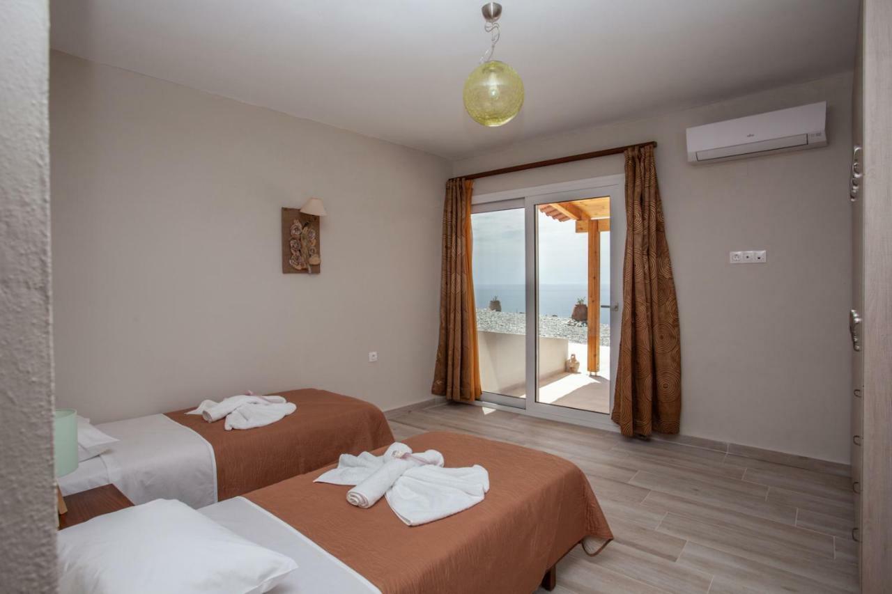 Holiday home Natassa's View Kerames