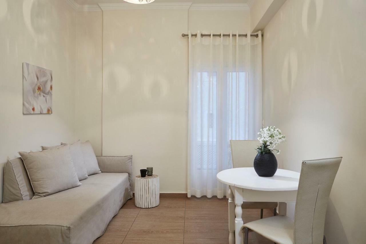 Aparthotel Loizos Stylish Residences 3*