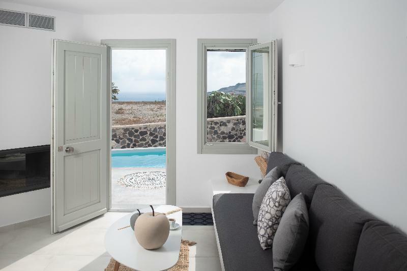 White Orchid Luxury Aparthotel Messaria (Santorini)
