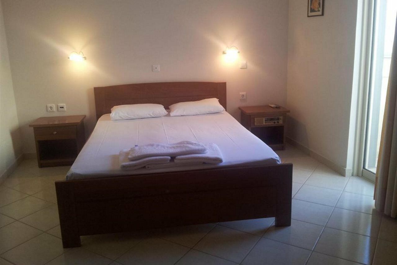 Ostria Hotel