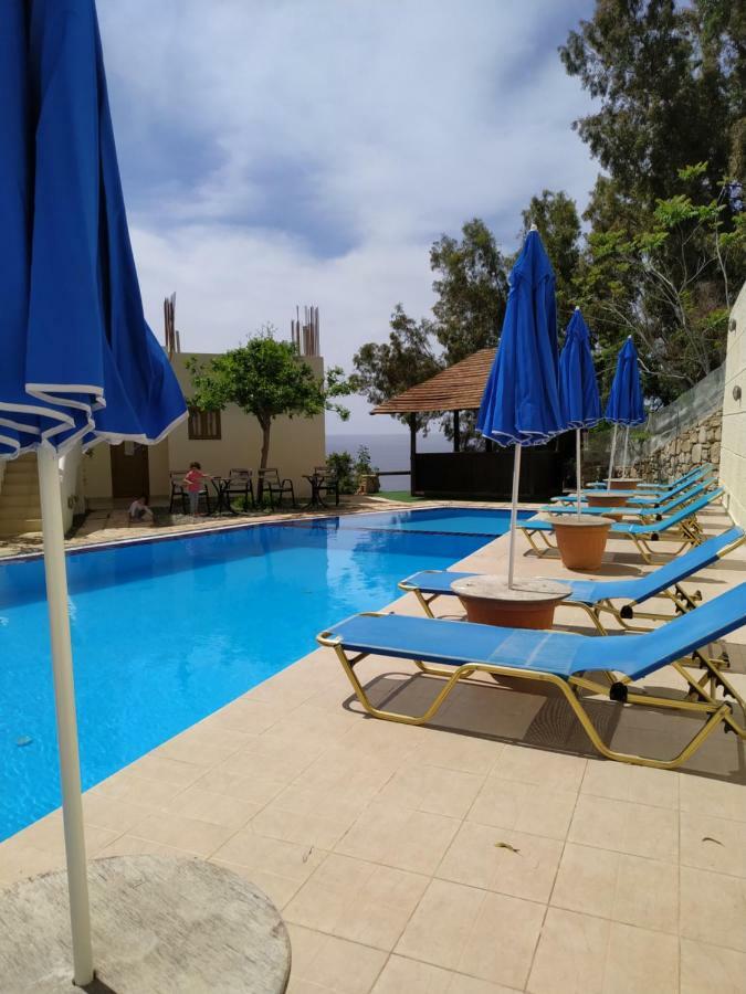 Aparthotel Sfinias 2*