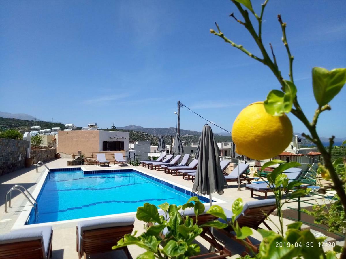 Kavousanos Aparthotel