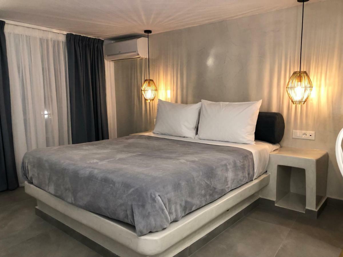 Galatia Hotel