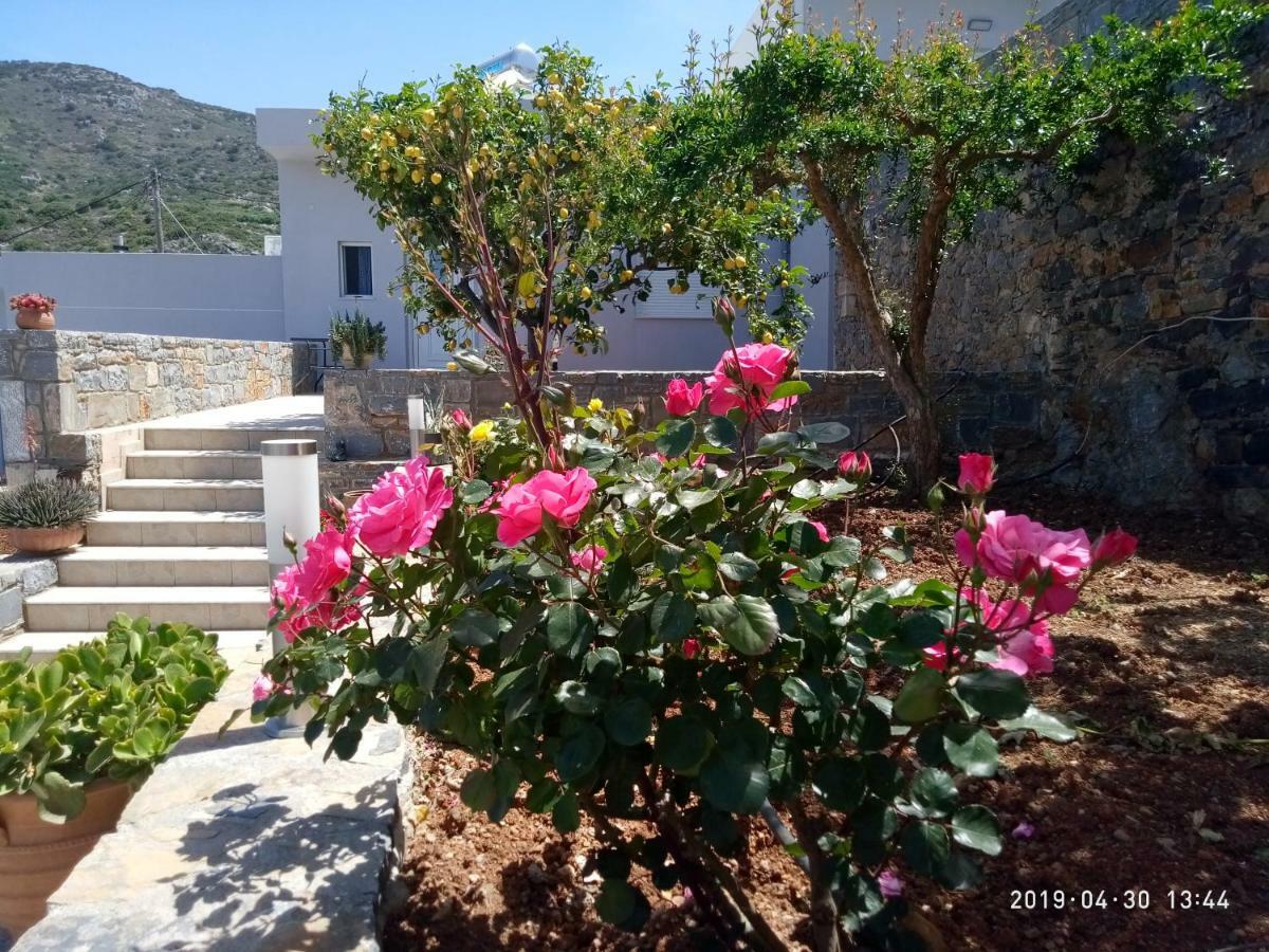 Kavousanos Aparthotel