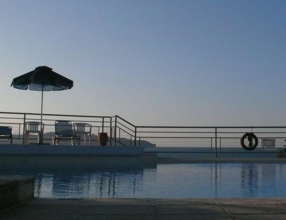 Achillion Villas Aparthotel *