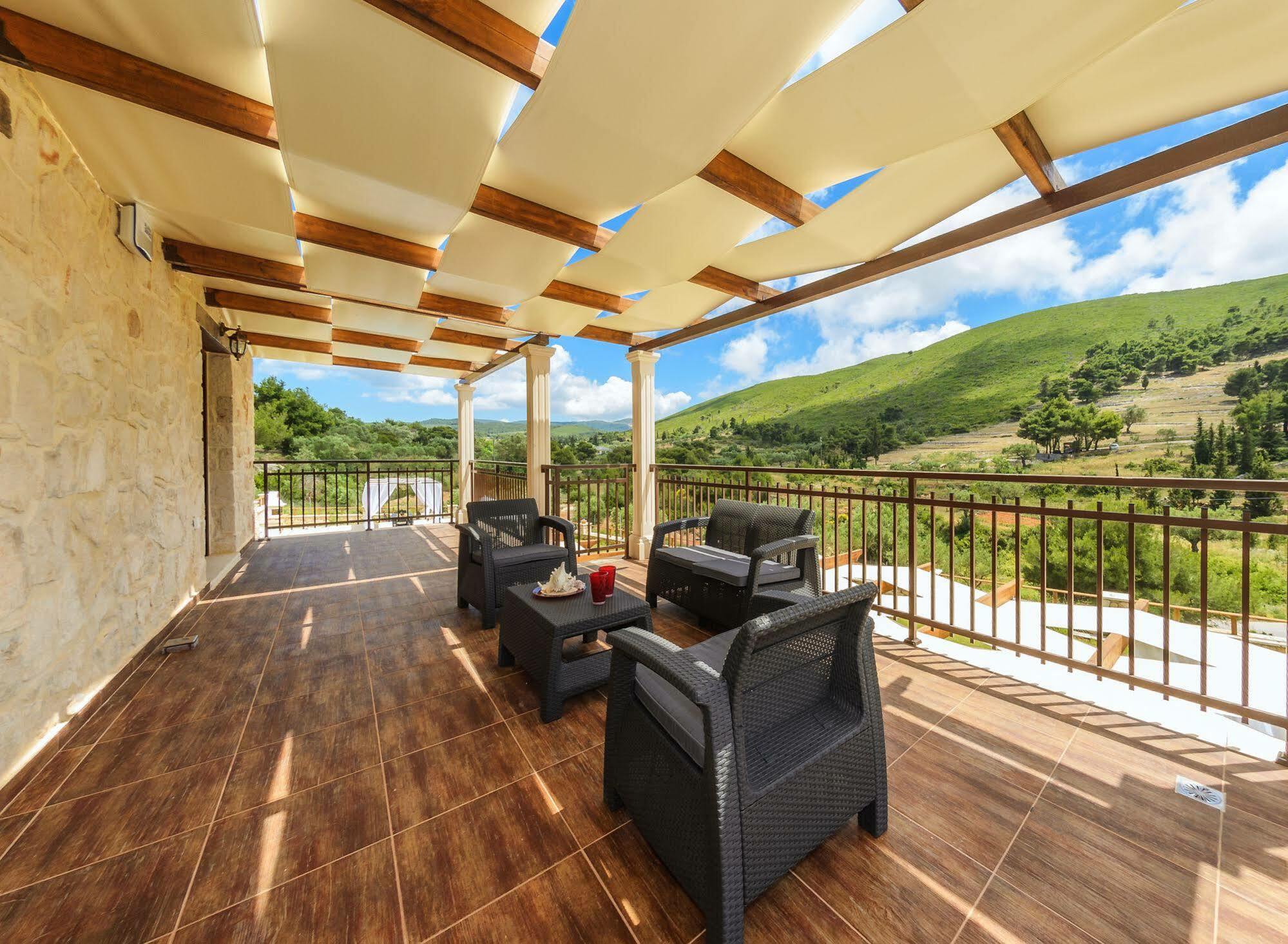 Eden Villa Anafonitria