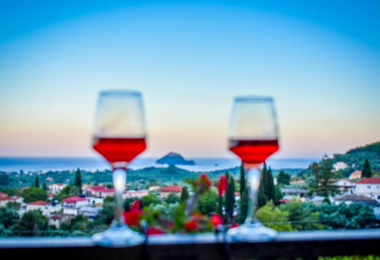 Mayra Lithakia (Zakynthos)